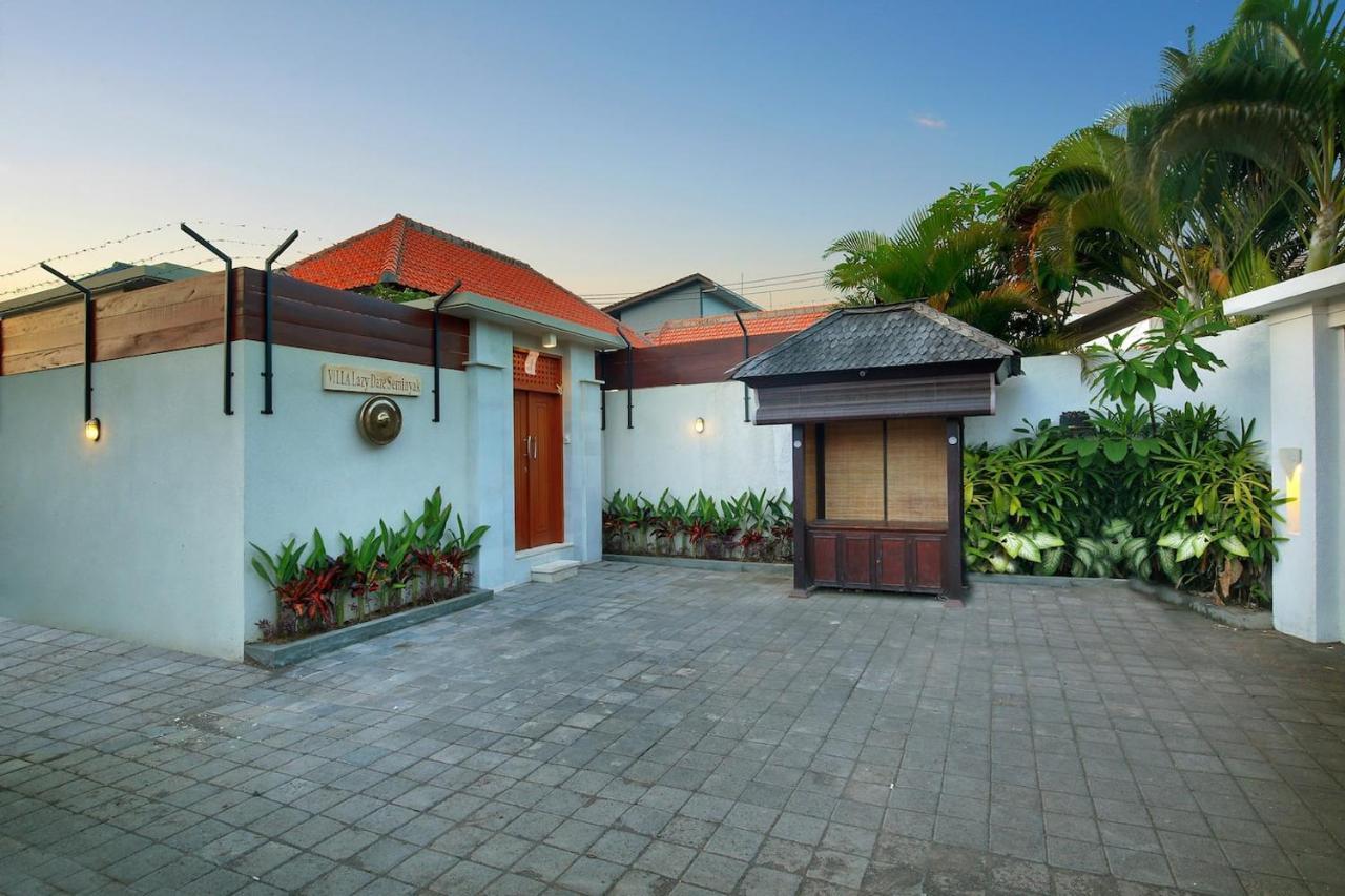 Kae Villa Anggrek Seminyak Exterior foto